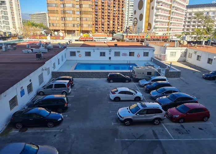 Hany Ducado 11-c Benidorm